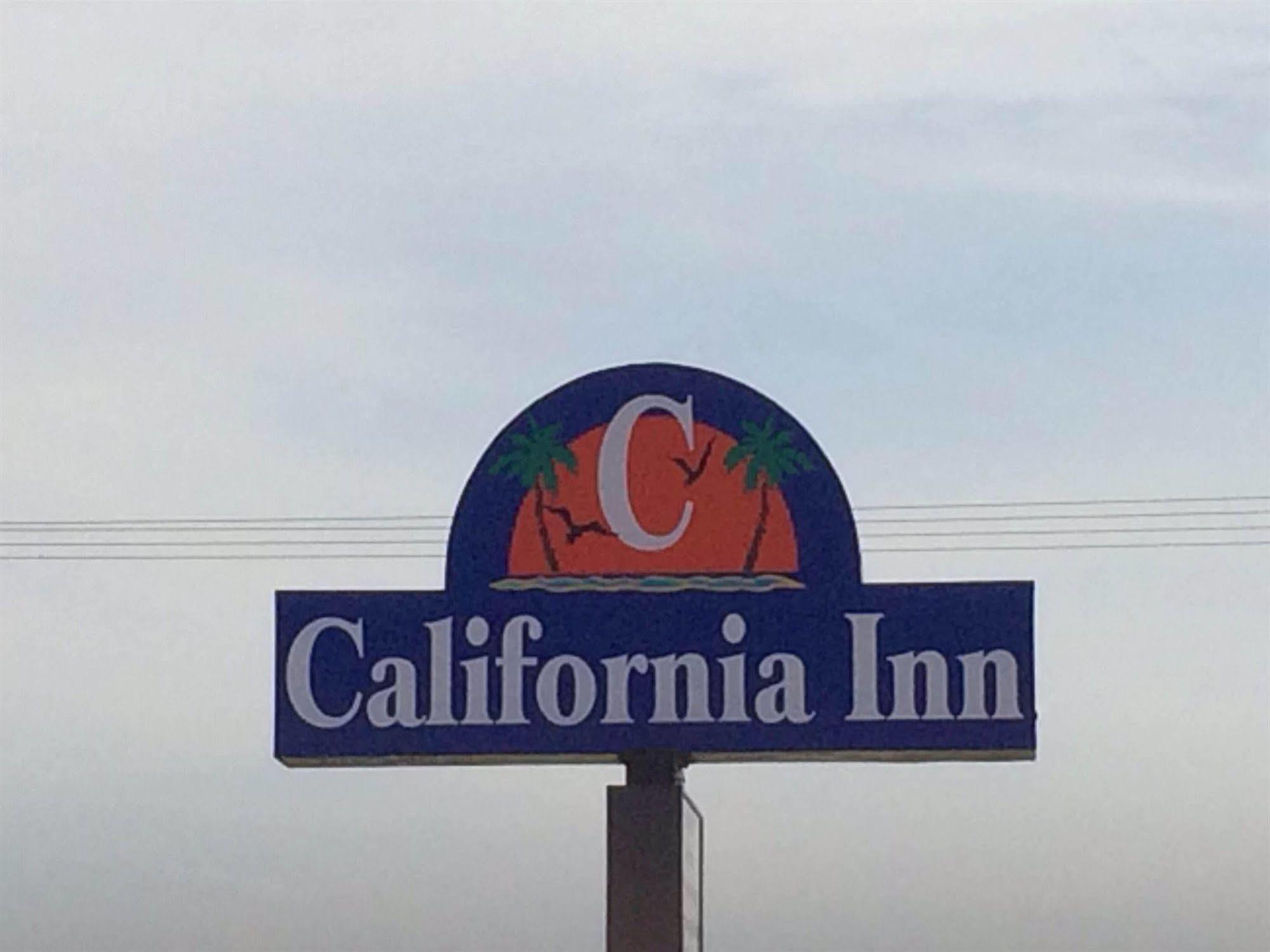 California Inn Hotel And Suites Adelanto Us 395 Екстер'єр фото